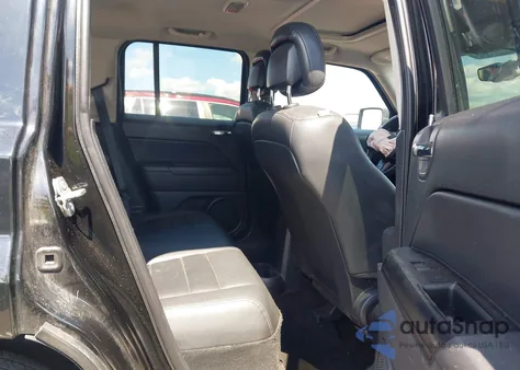 2015 Jeep Patriot High Altitude Edition из США, поврежденный, VIN 1C4NJRFB6FD292349